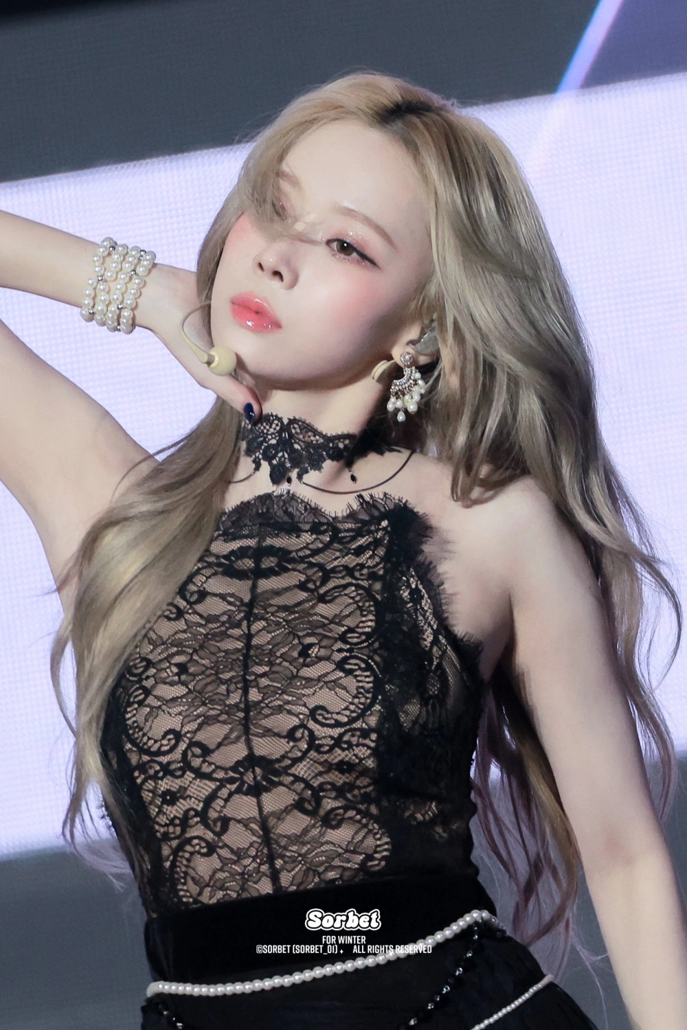 시스루 레이스 란제리룩 겨드랑이 오픈 에스파 윈터