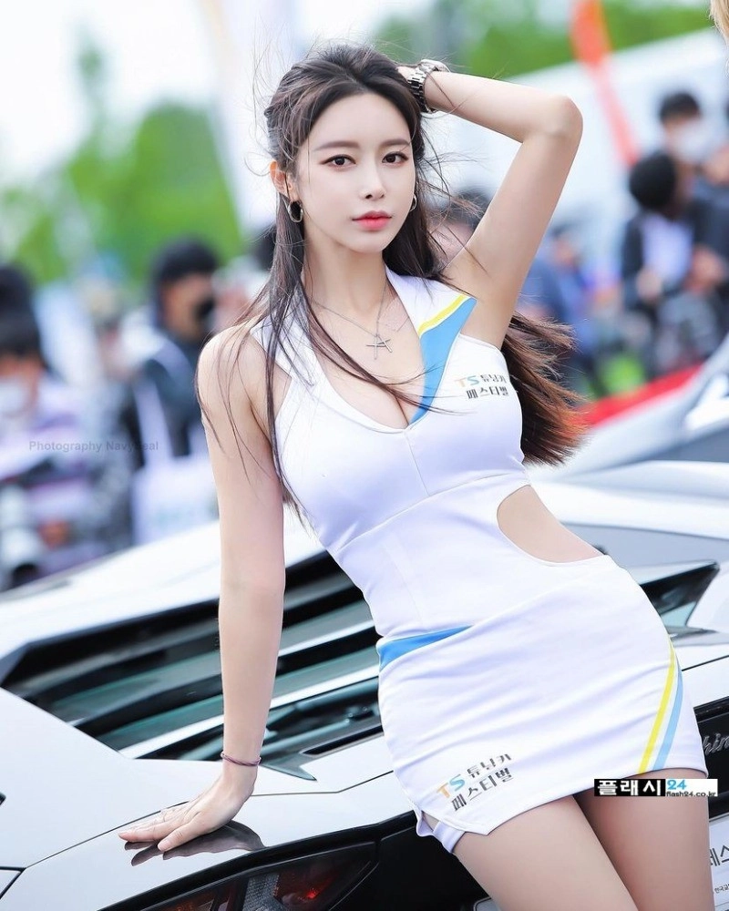 스폰 엄청 받을 것 같은 색기 지리는 모델 소이