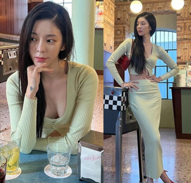 늘씬한 각선미 장재인 뽀얀 위슴 노출