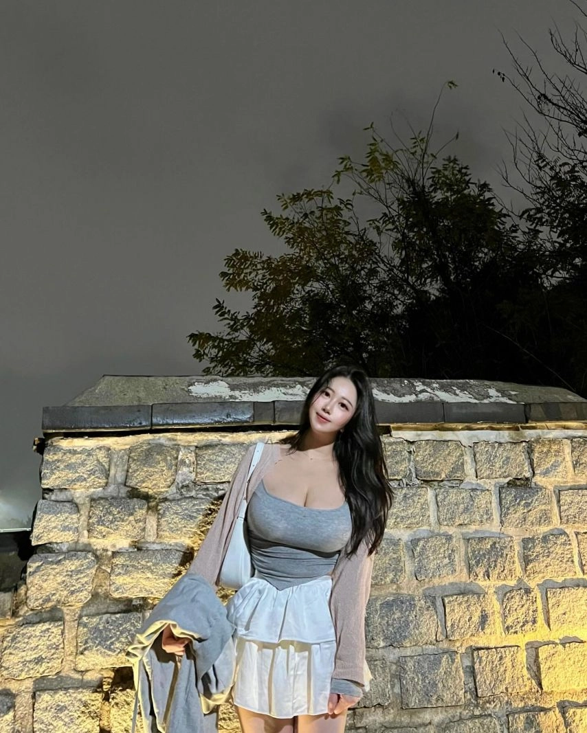 묵직한 미드가 진짜 대단한 모델