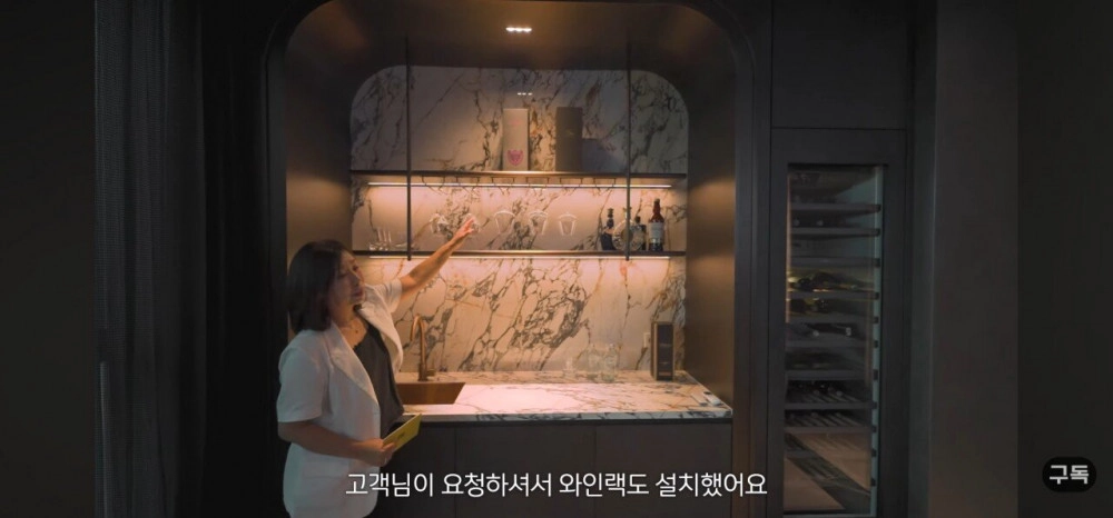 유튜브에 최초로 공개된 매매가 300억 에테르노 청담 내부