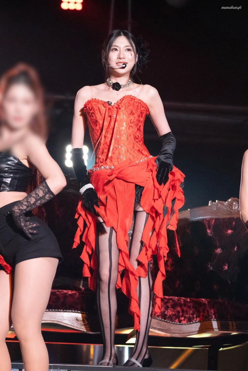 코르셋 란제리 + 가터벨트 검스 역대급 엉밑살 노출 오하영