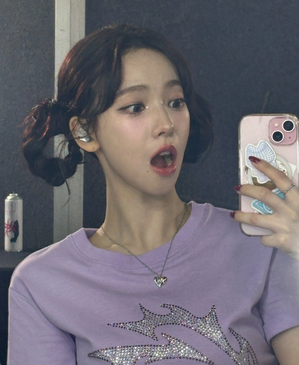 에스파 카리나 아헤가오 셀카