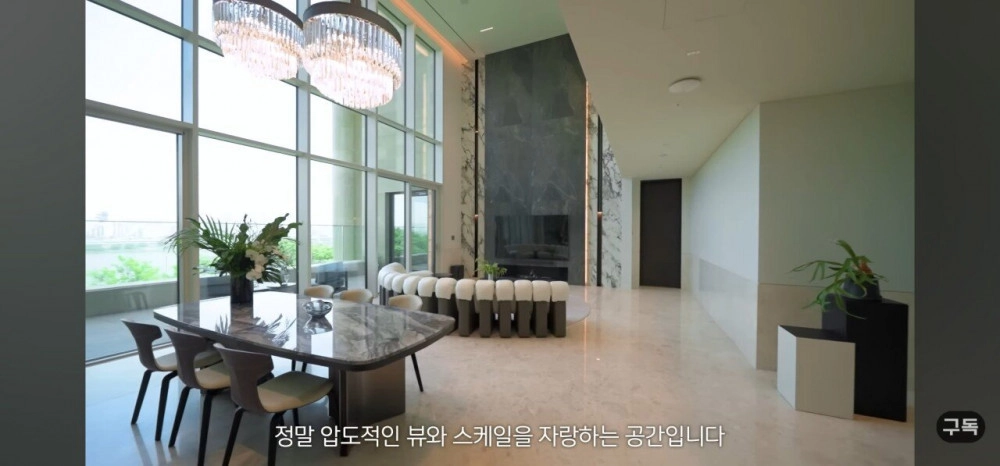 유튜브에 최초로 공개된 매매가 300억 에테르노 청담 내부