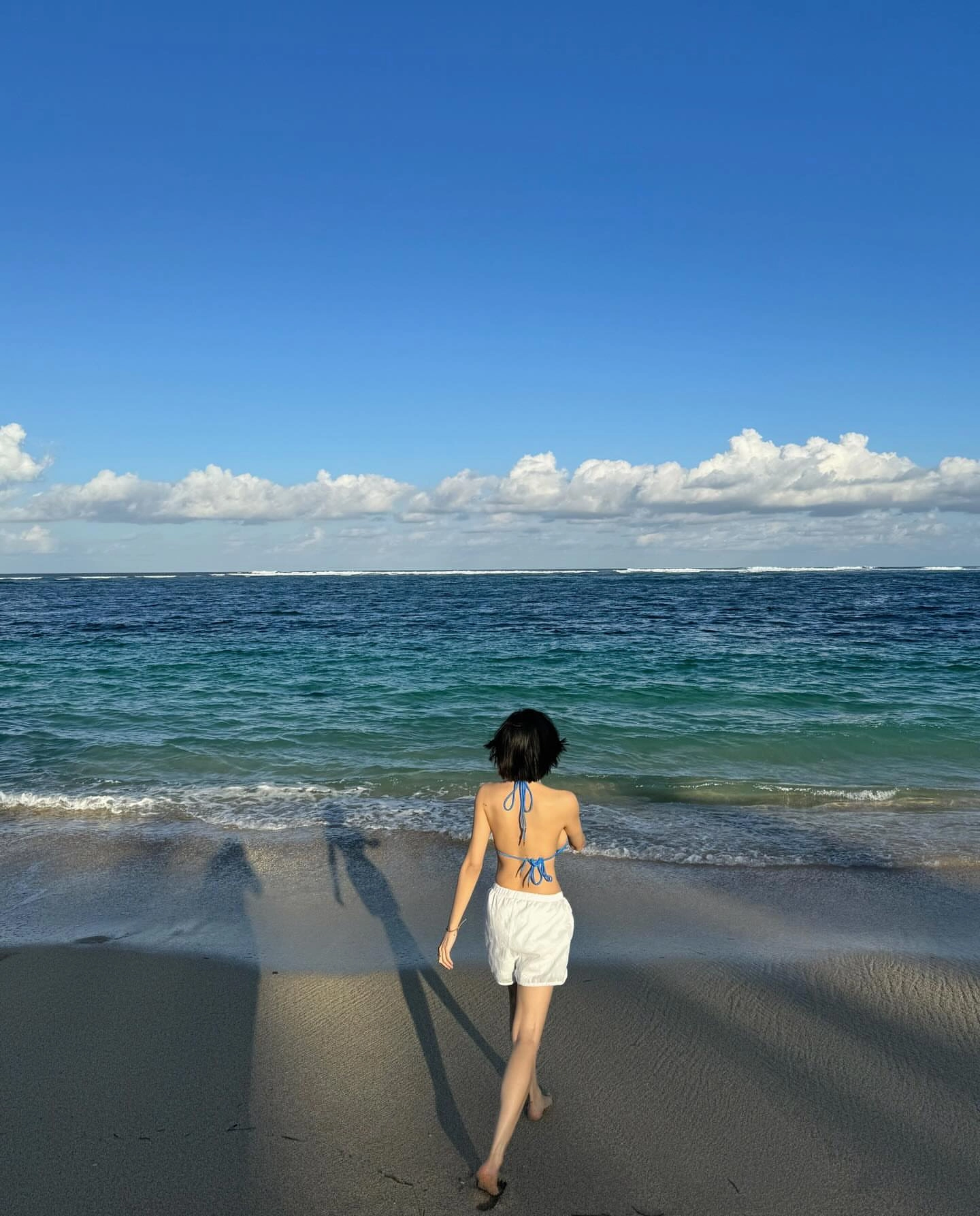 권은비 사이드붑 드러난 끈비키니에 경쟁자들 얼어붙음