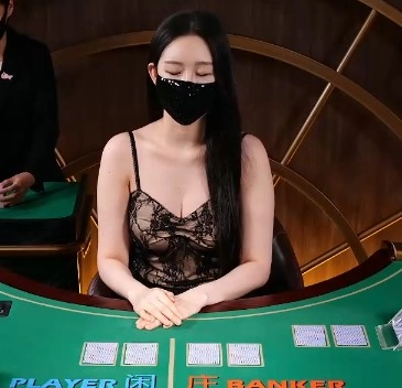 한국인딜러왤케 이쁨?