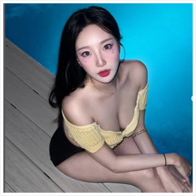 치어리더 비키니 글래머