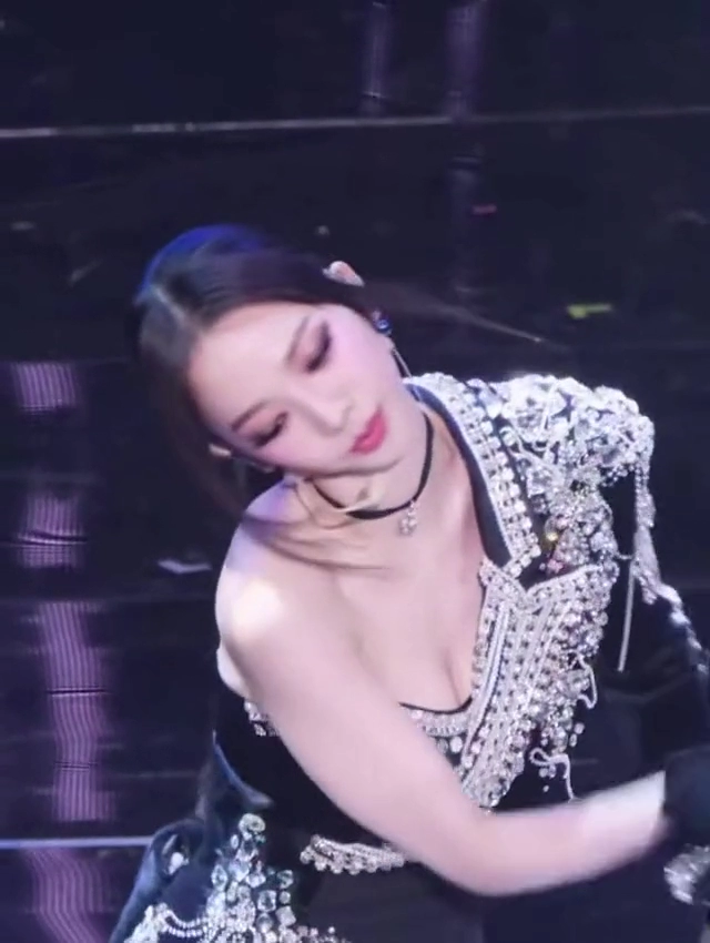 카리나 출렁출렁 가슴 모음