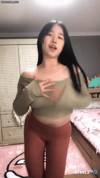 도끼 자국 적나라한 육덕 여캠