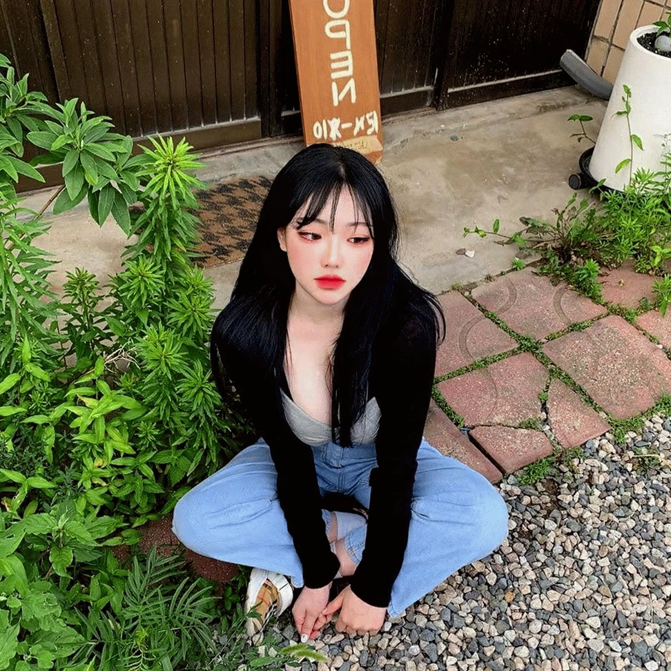 기무세딘 인스타 사진 gif로 만들어봤더니 ㅎㄷㄷ