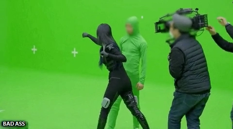 뮤비 촬영중인 카리나