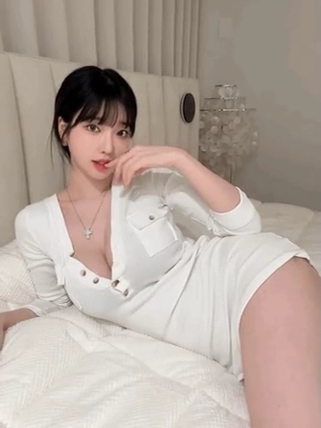 과즙세연 침대에서 유혹