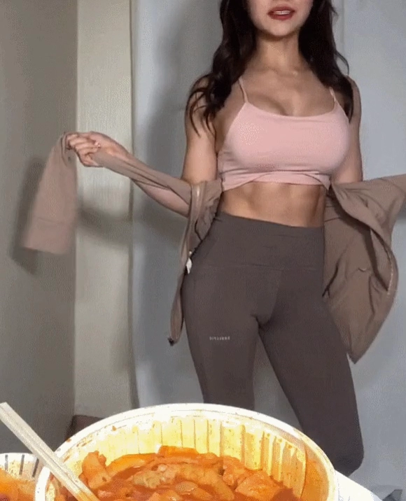 인플루언서 세제로 섹시한 몸매