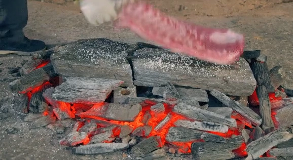 숯불 돌판 삼겹살