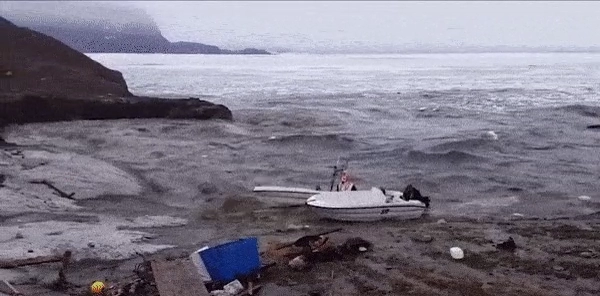 바닷물이 갑자기 빠지면 도망가야하는 이유