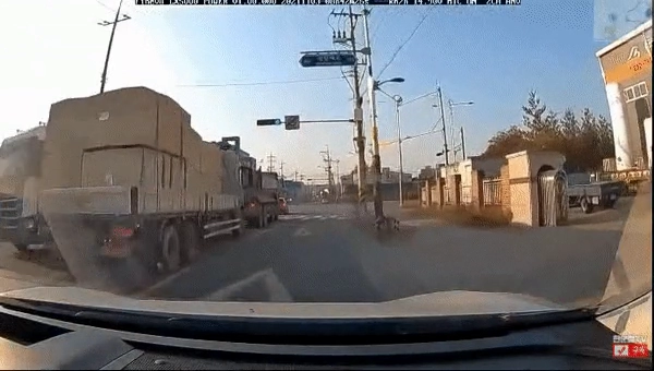 양측 보험사에서도 100:0을 주장한 사례