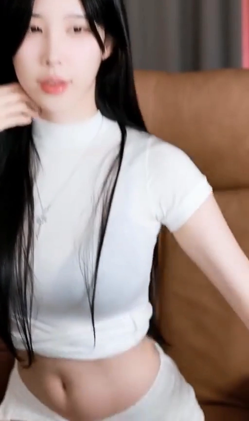 여캠 슬랜더 몸매 중 베스트