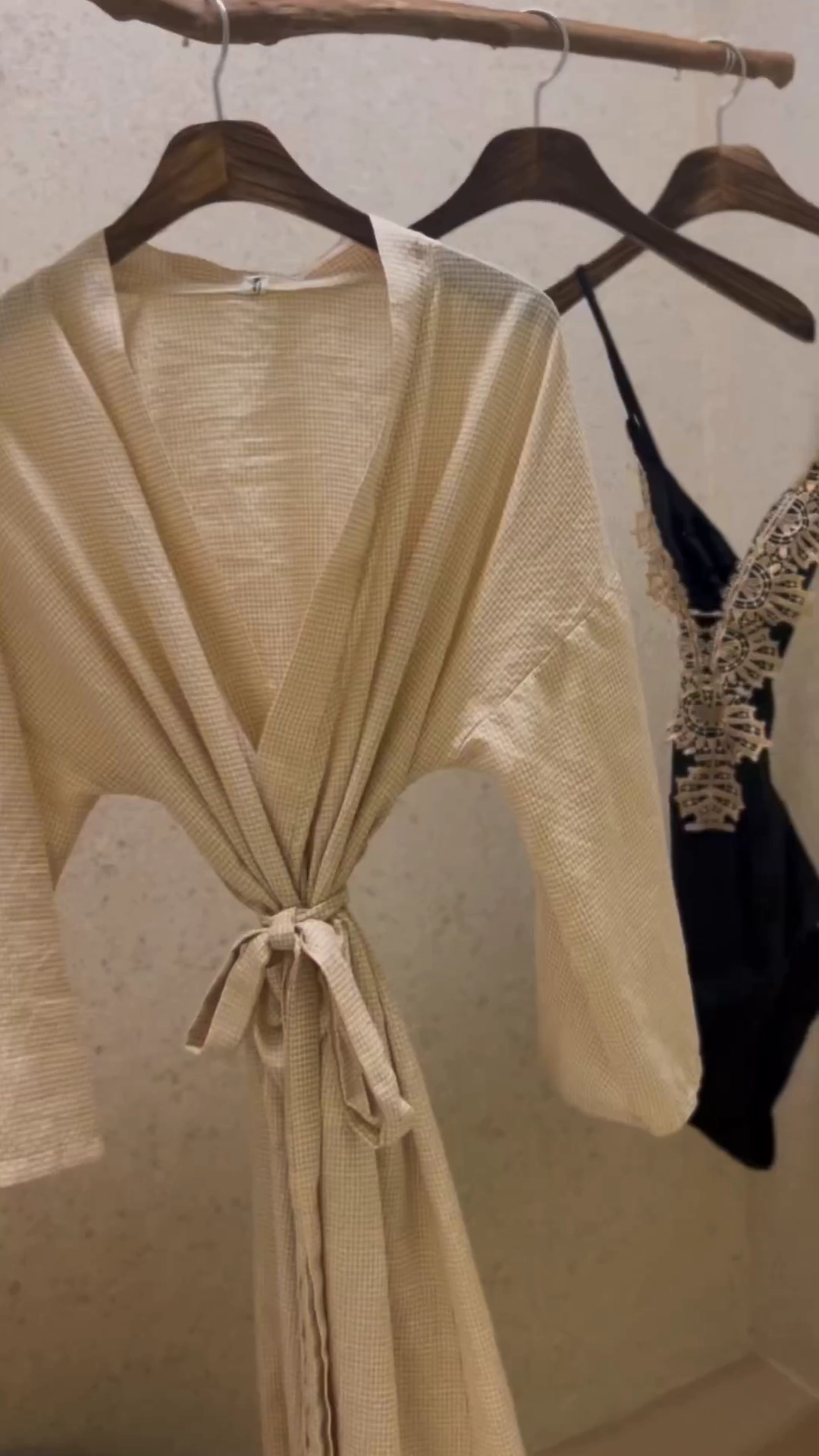 오또맘 지리는 모노키니 몸매