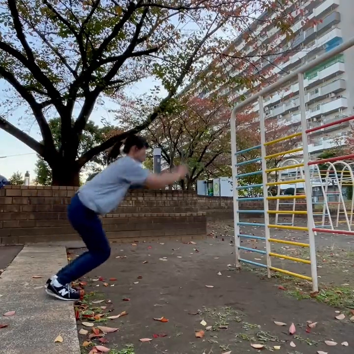 파쿠르 하는 누나 ㄷㄷ