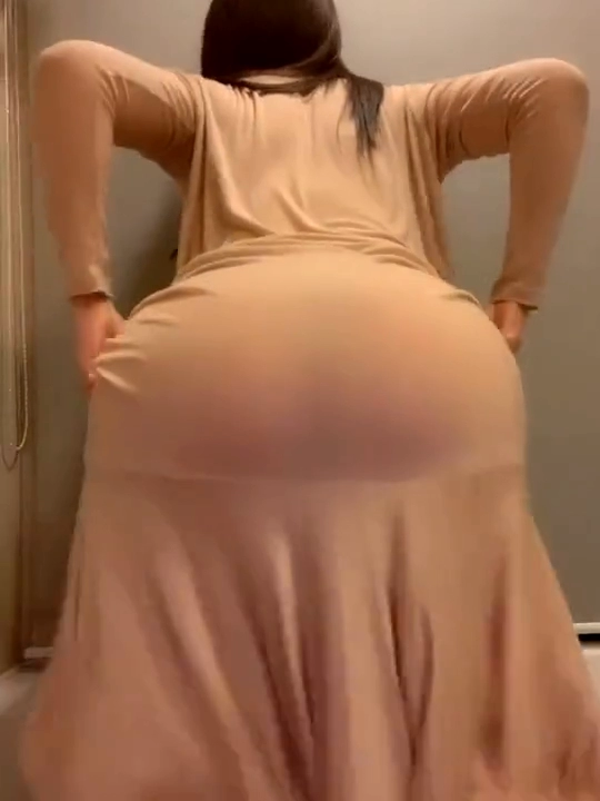 물에 젖은 미시룩