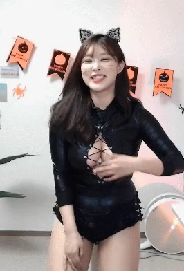 거유 여캠들 가슴 땀 모음