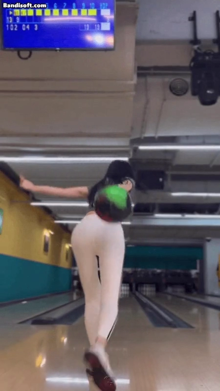 볼링 처자 뒤태