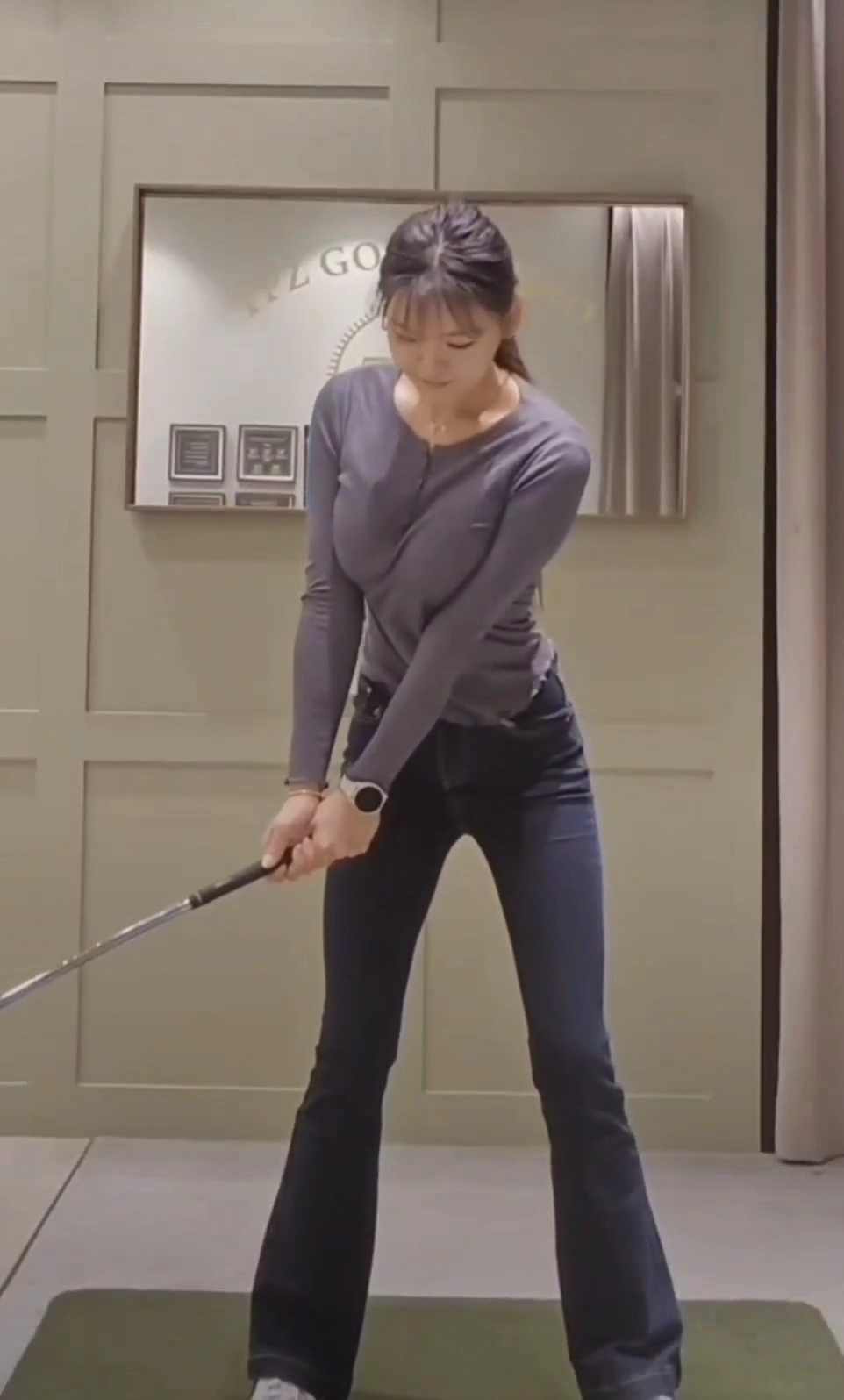 자세 좋은 동탄 프로골퍼