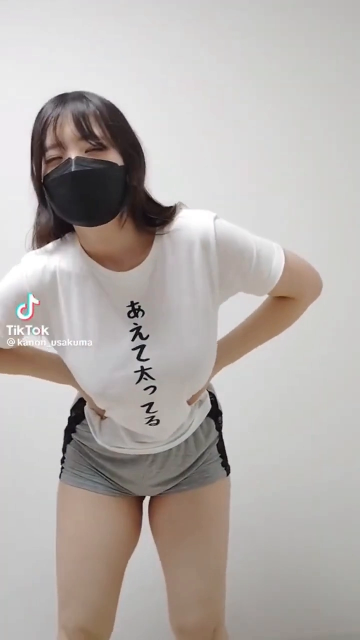 육덕 돌핀팬츠 스시녀