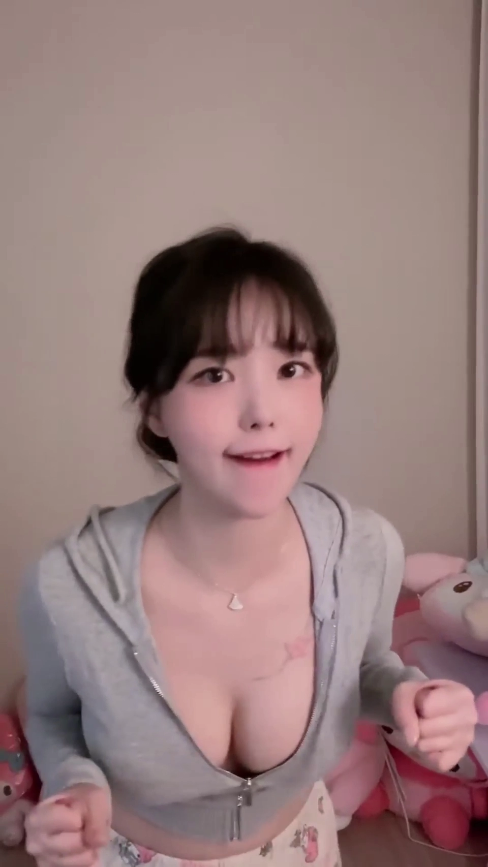 츄정 가슴 노출 섹시 틱톡