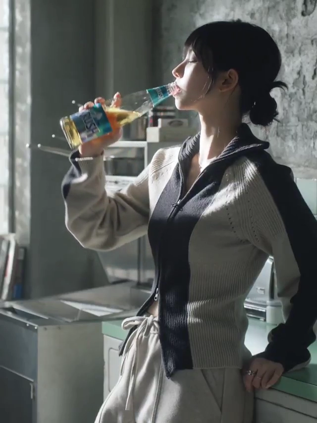 맥주 광고 찍은 카리나