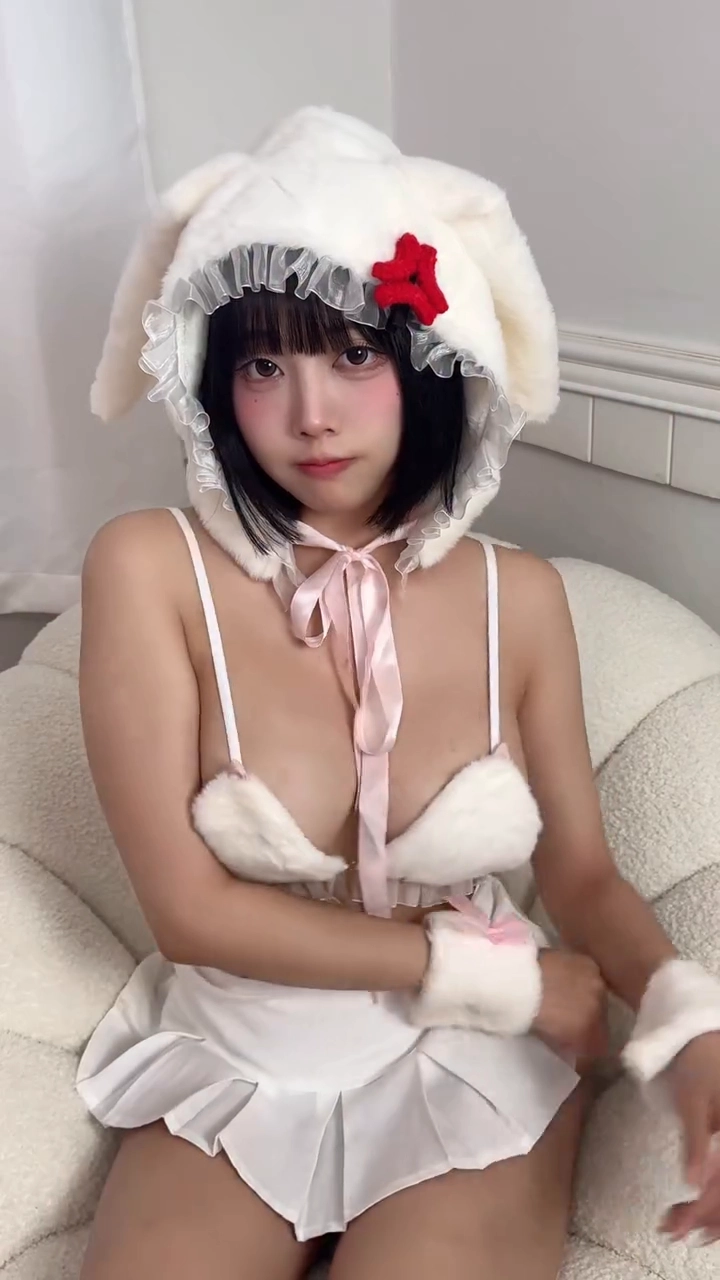 정다별이 꼭노 도드라진 끈비키니 입고 이라이라 챌린지