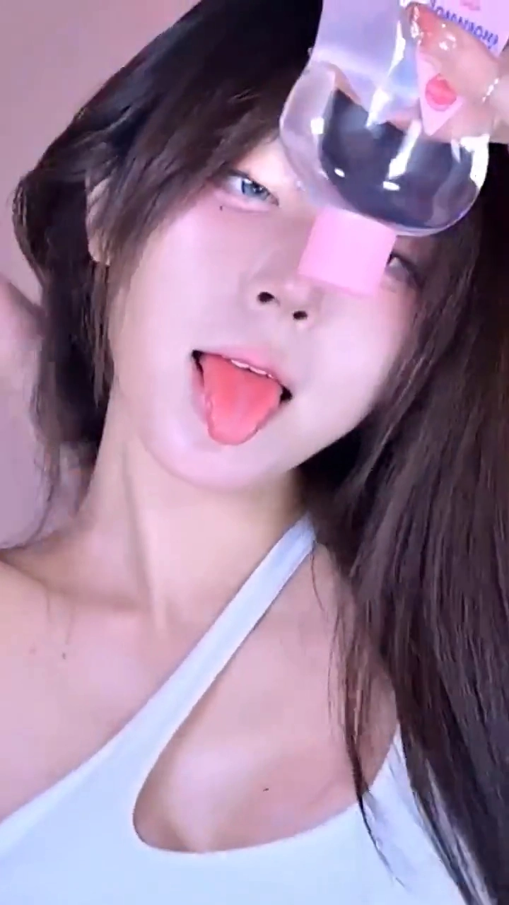 갓리타 가슴 오일 바르고 아헤가오 리액션