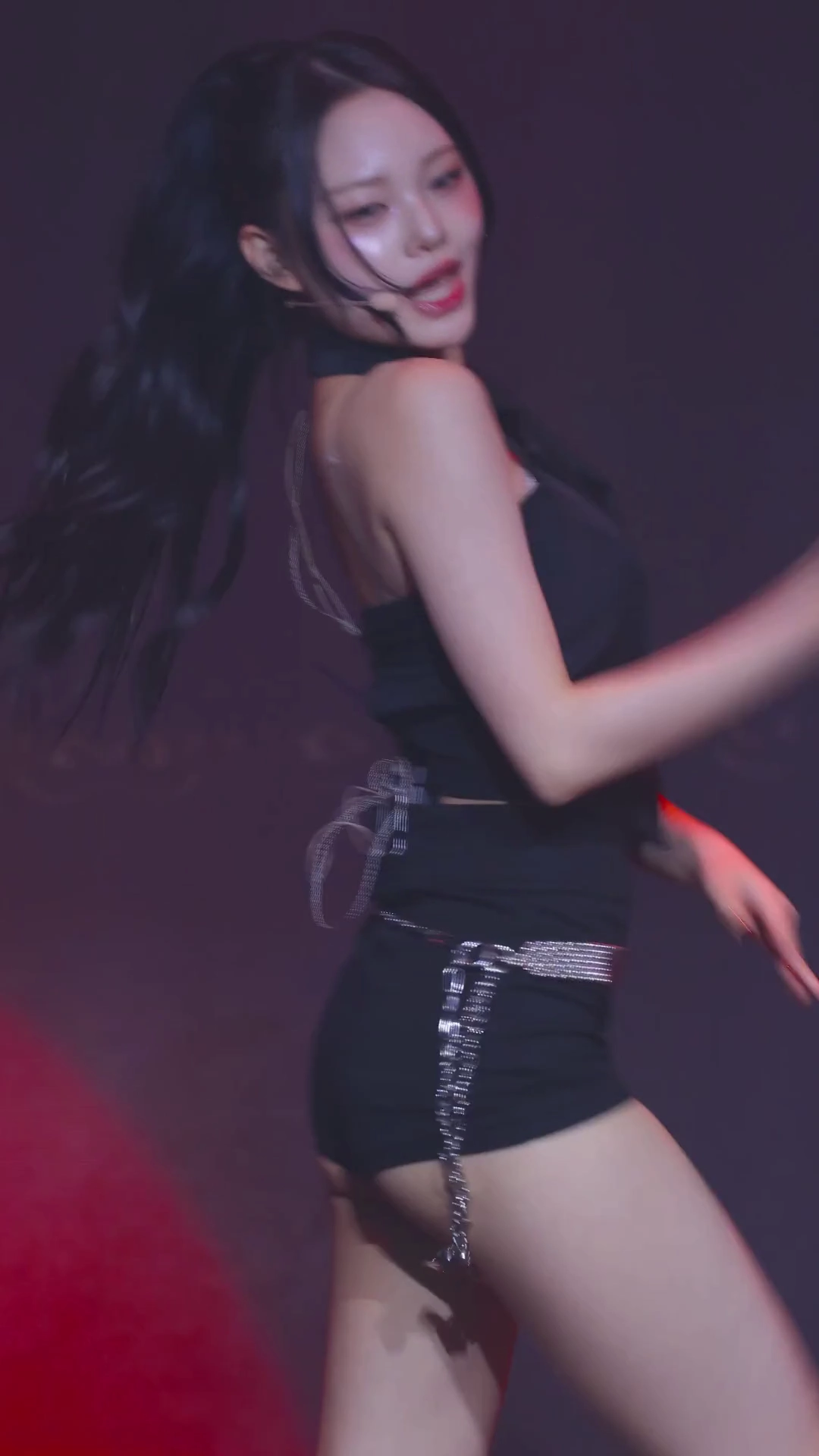 클라씨 보은 엉밑살 잡힌 콘서트 의상