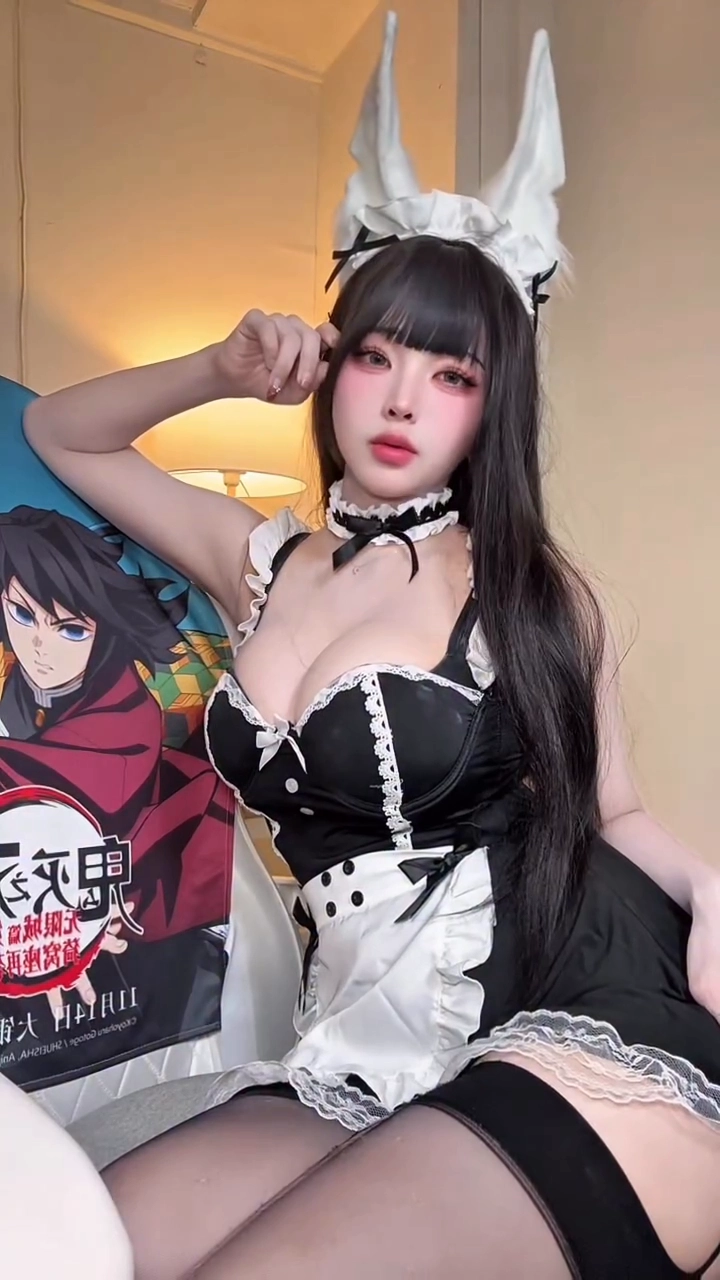 아가콩 가슴골 묵직 섹시 메이드