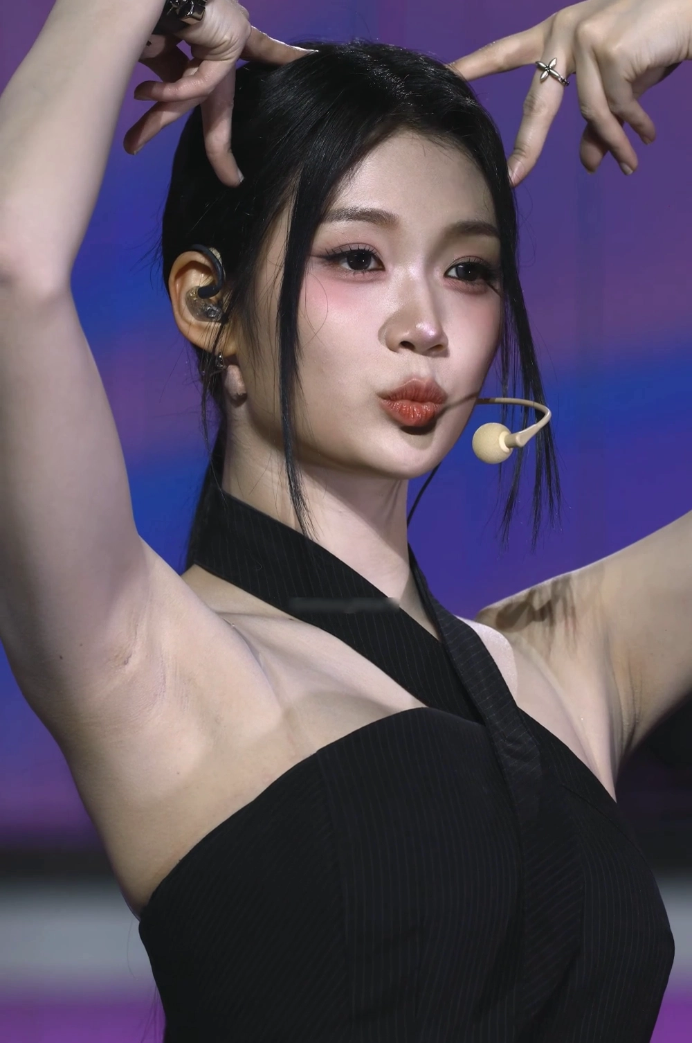 트리플에스 공유빈 겨드랑이 주름 질감 초고화질