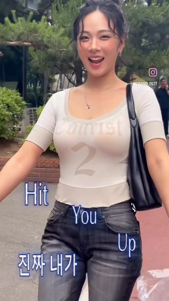 비비 살색 브라 비치는 묵직한 흰티 가슴 볼륨감