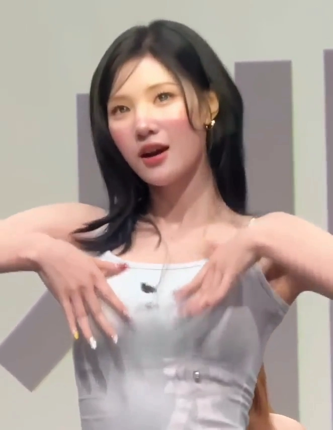하투하 주은 시원한 끈나시 청바지 겨드랑이 페로몬